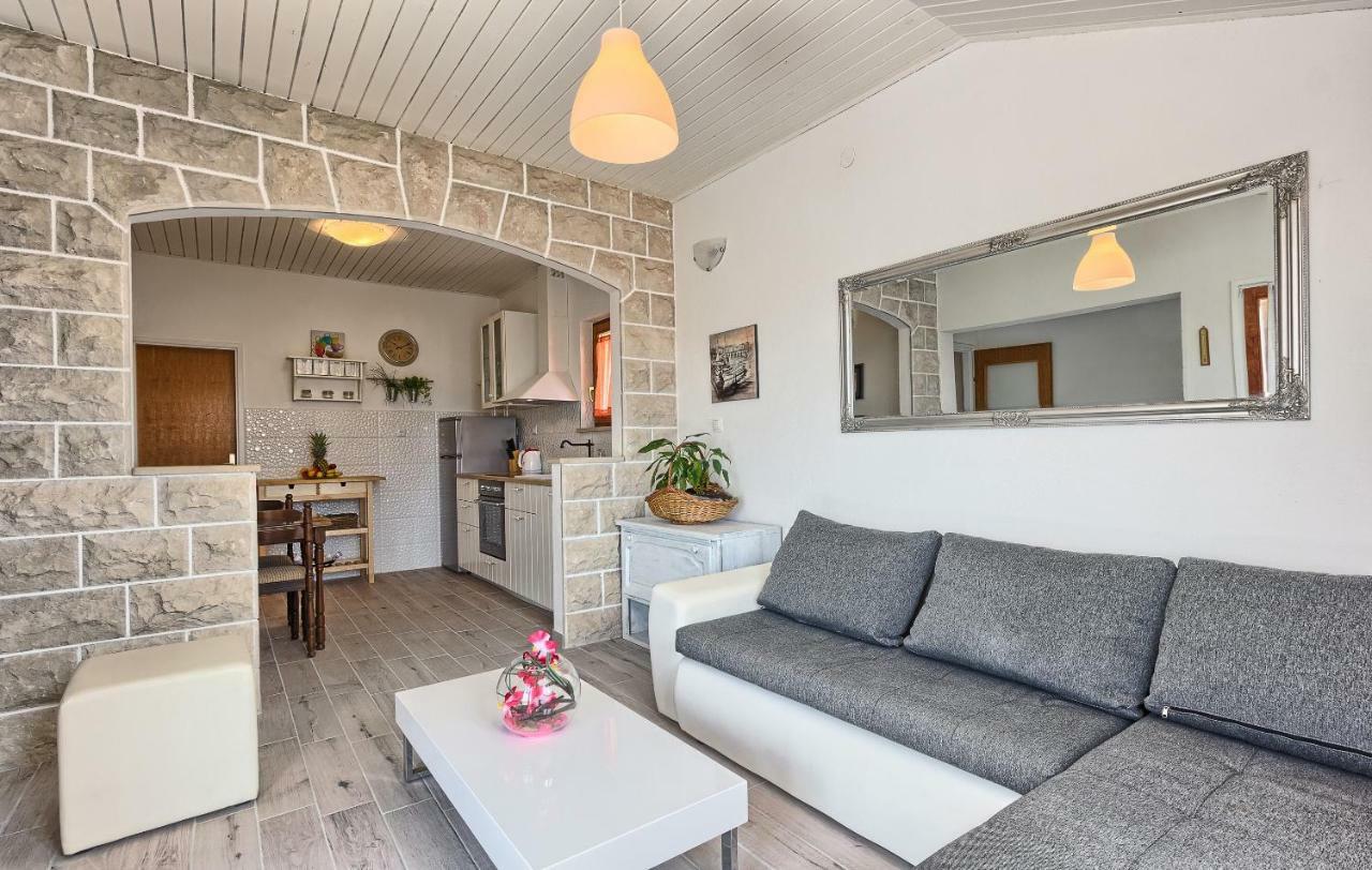 Lantana Apartment 波尔 外观 照片